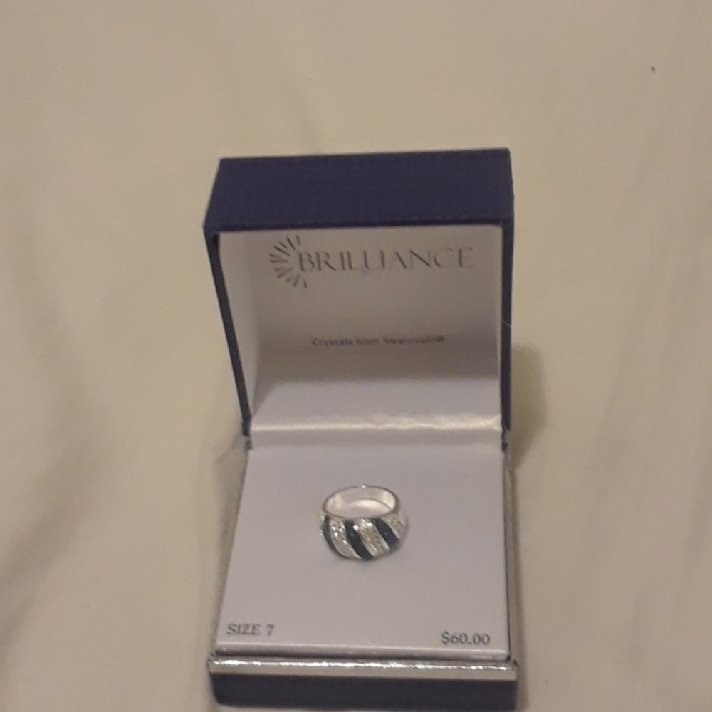 Ladies beautiful ring